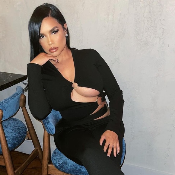 BESAME LONG SLEEVE TOP (BLACK) - Picture 9 of 12